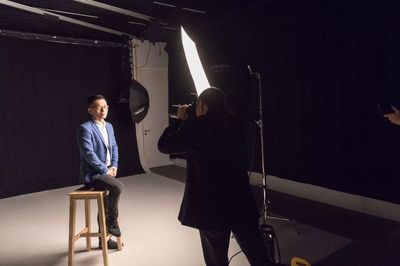 潘石屹的摄影到底值几个钱？从名人效应、商业逻辑与艺术价值三重维度解读